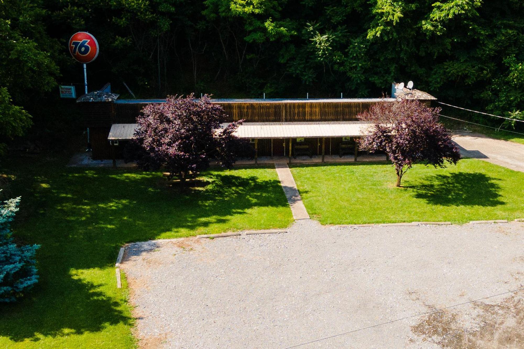 Seneca Pines Lodge Seneca Rocks Ngoại thất bức ảnh