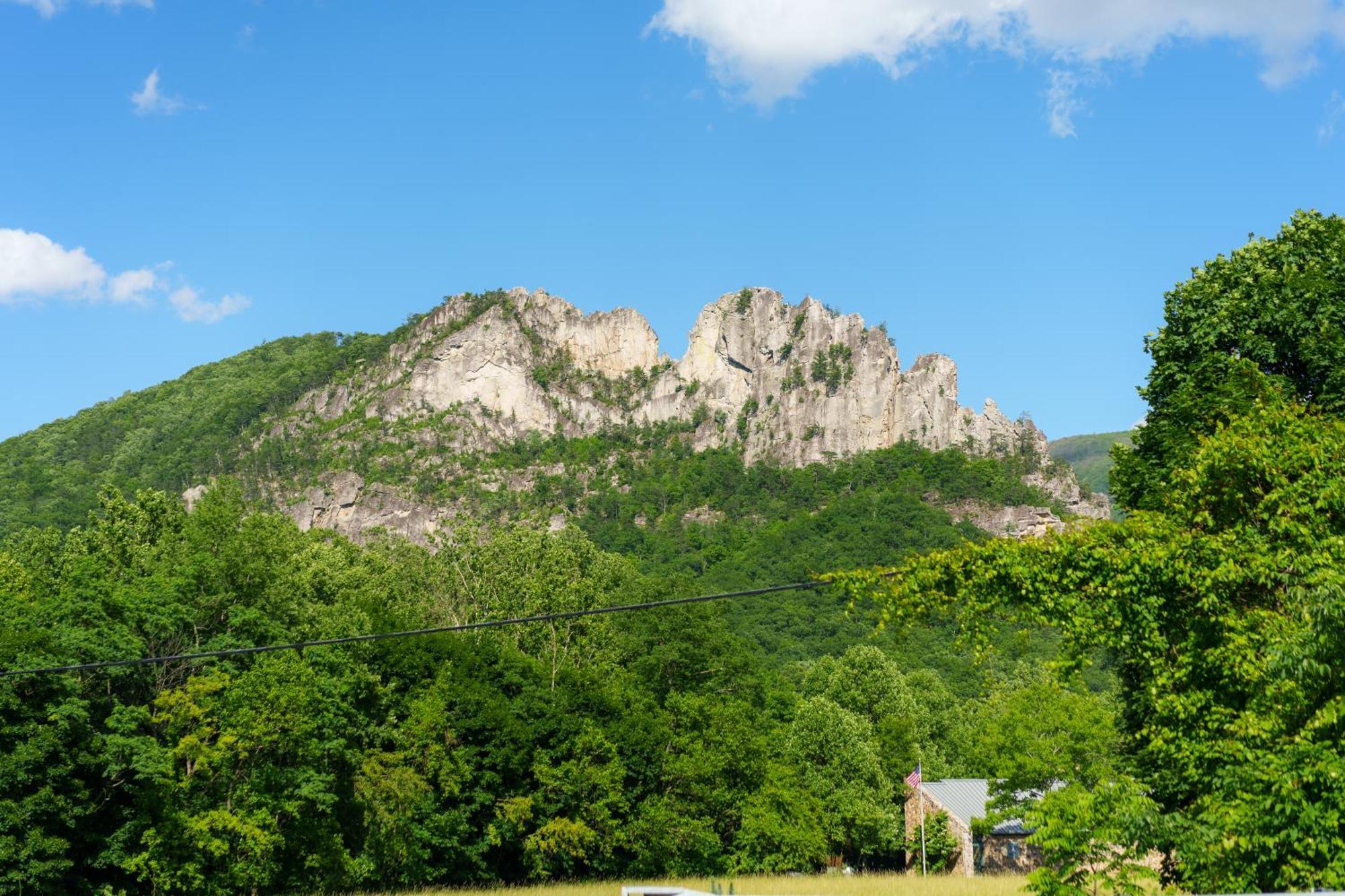 Seneca Pines Lodge Seneca Rocks Ngoại thất bức ảnh