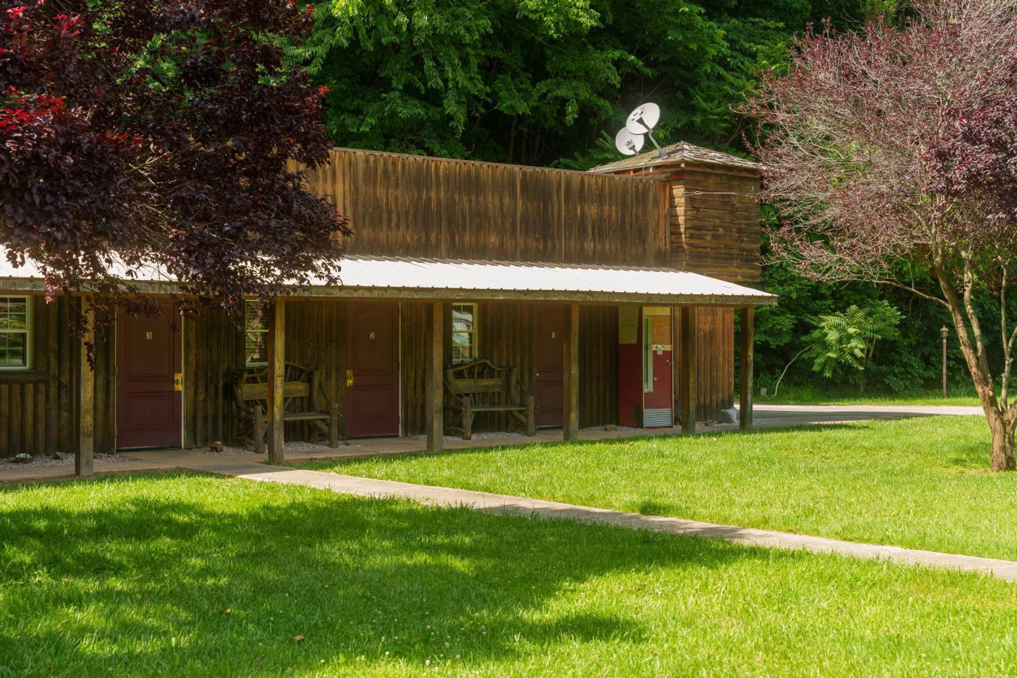 Seneca Pines Lodge Seneca Rocks Ngoại thất bức ảnh