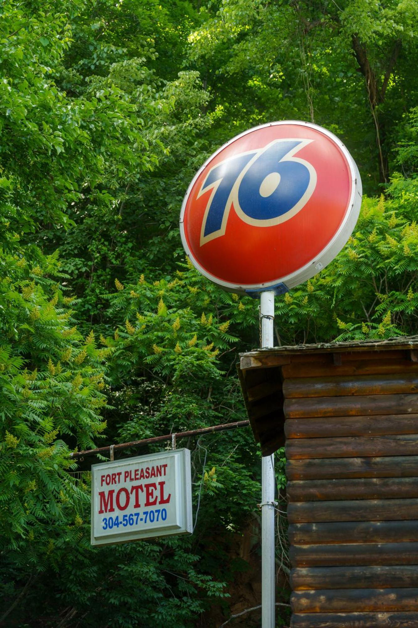 Seneca Pines Lodge Seneca Rocks Ngoại thất bức ảnh